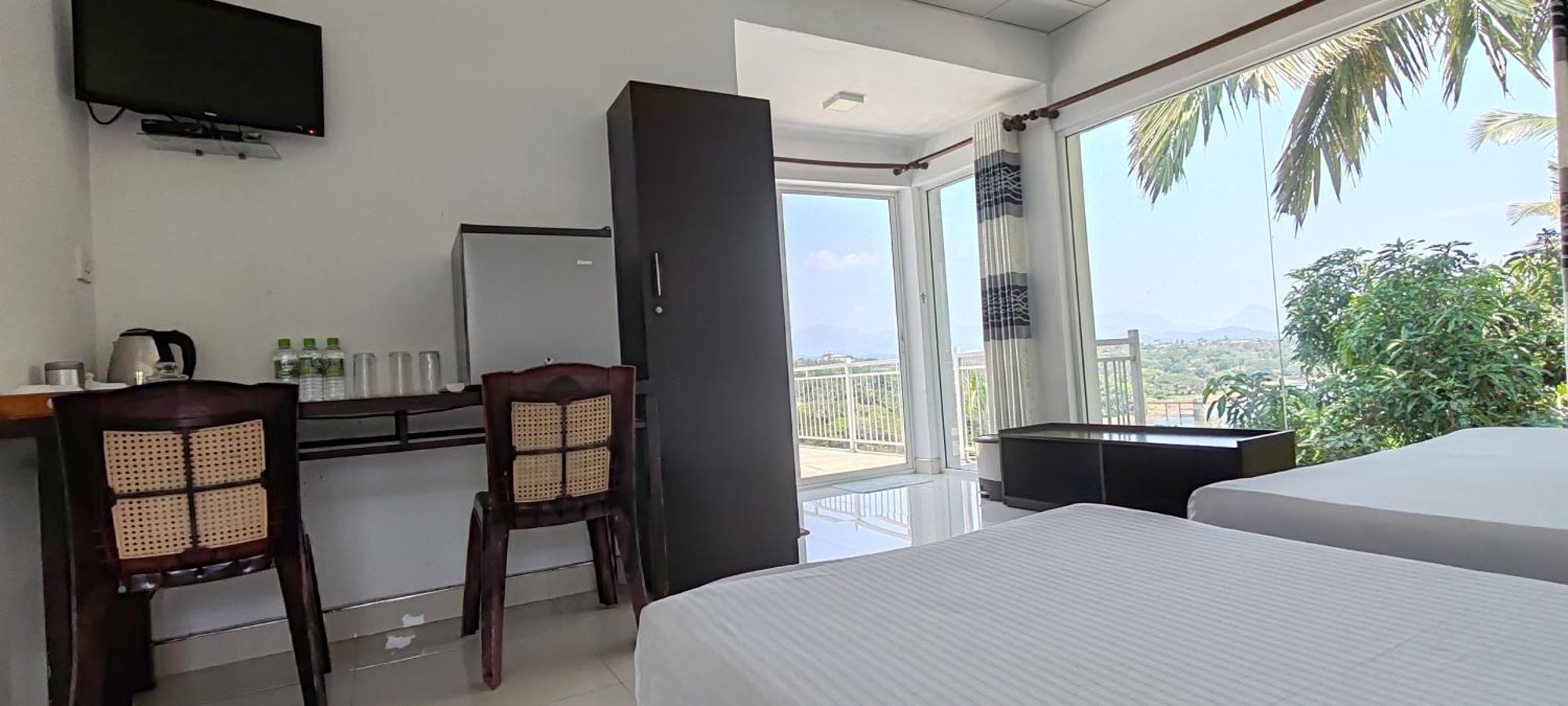 Mahaweli View Inn Kandy Dış mekan fotoğraf