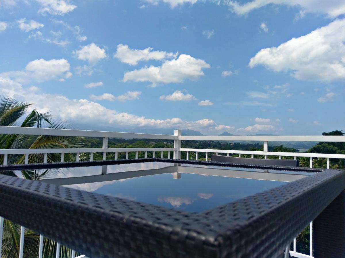 Mahaweli View Inn Kandy Dış mekan fotoğraf