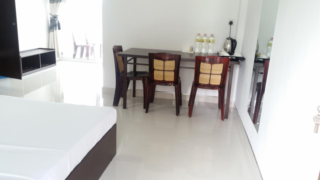 Mahaweli View Inn Kandy Dış mekan fotoğraf