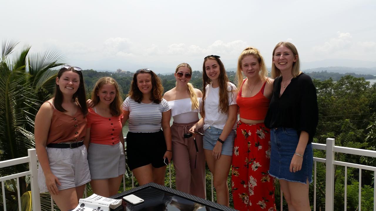 Mahaweli View Inn Kandy Dış mekan fotoğraf