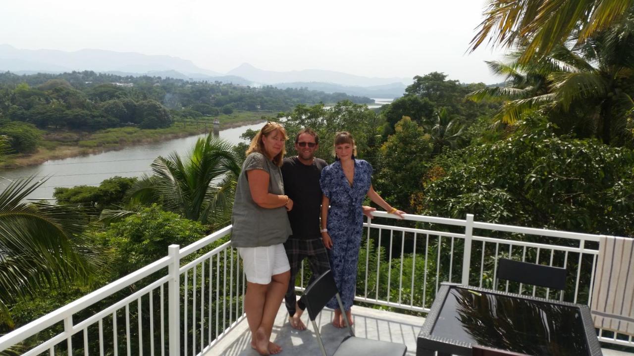 Mahaweli View Inn Kandy Dış mekan fotoğraf