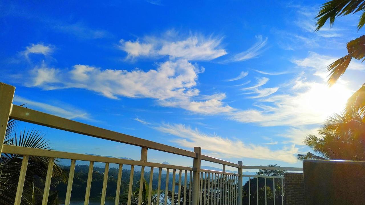 Mahaweli View Inn Kandy Dış mekan fotoğraf